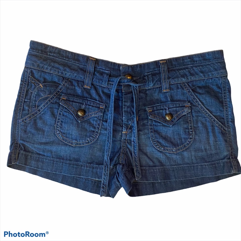 Do It In Dittos...Shorts!